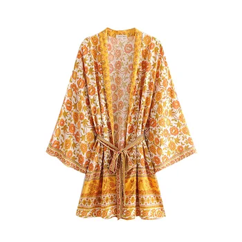 Boho Chic Summer Vintage Floral Print Sashes Kimono Women 2019 Fashion Cardigan V Neck Beach Loose Blouses Shirts Femme
Boho Chic Summer Vintage Floral Print Sashes Kimono Women 2019 Fashion Cardigan V Neck Beach Loose Blouses Shirts Femme