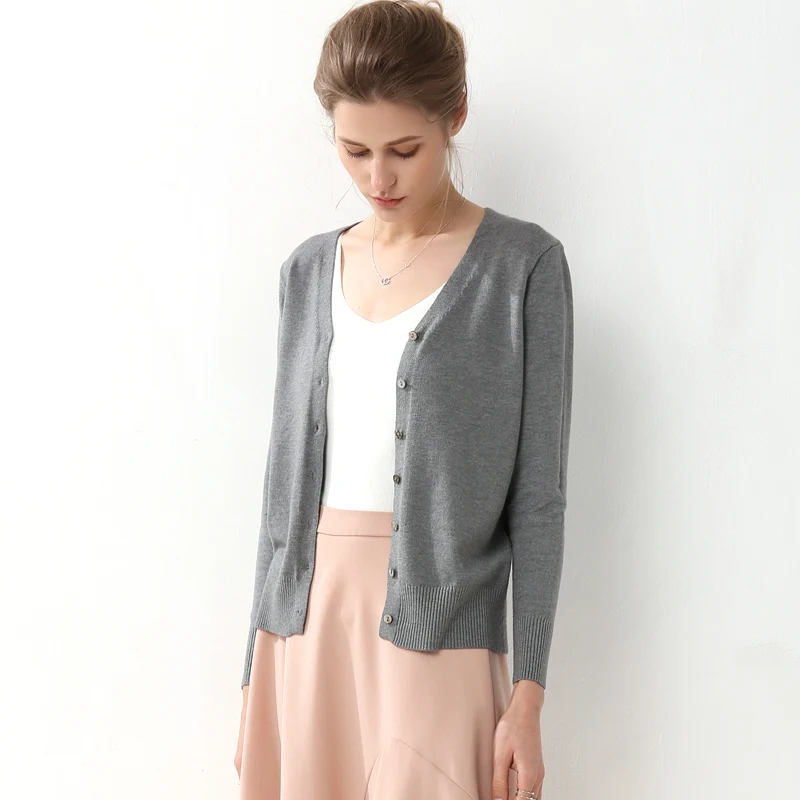 women cardigan autumn coat thin short full long sleeves v neck casual knitted outerwear single breasted spring fashion tops
women cardigan autumn coat thin short full long sleeves v neck casual knitted outerwear single breasted spring fashion tops