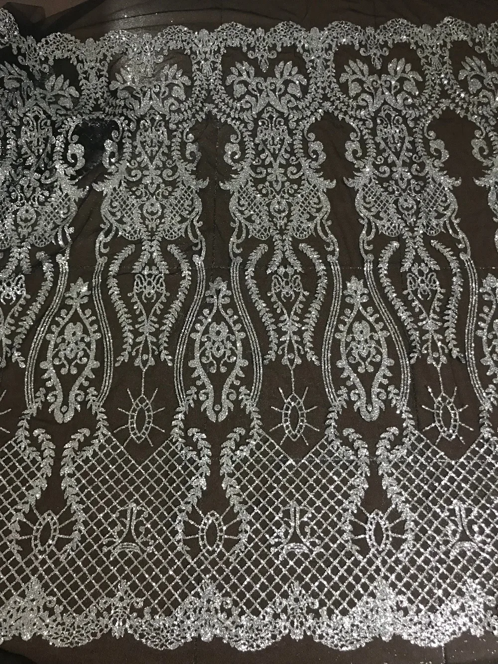 Nice and Newest design glued glitter african lace fabric ZH-61927 glued glitter sequins French tulle lace fabric
Nice and Newest design glued glitter african lace fabric ZH-61927 glued glitter sequins French tulle lace fabric