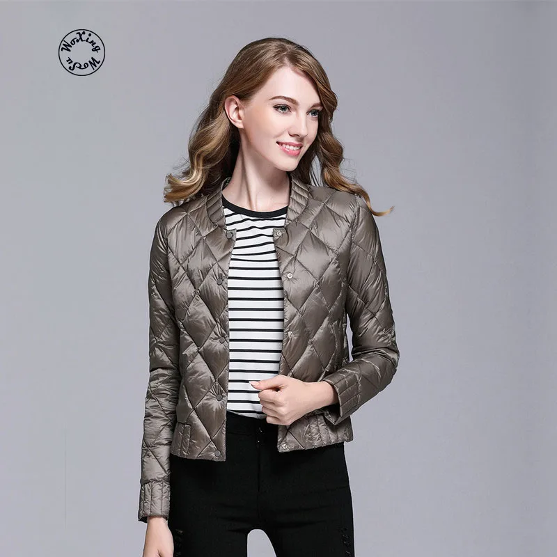 Woxingwosu autumn and winter new diamond shaped lattice light down jacket short slim code jacket
Woxingwosu autumn and winter new diamond shaped lattice light down jacket short slim code jacket