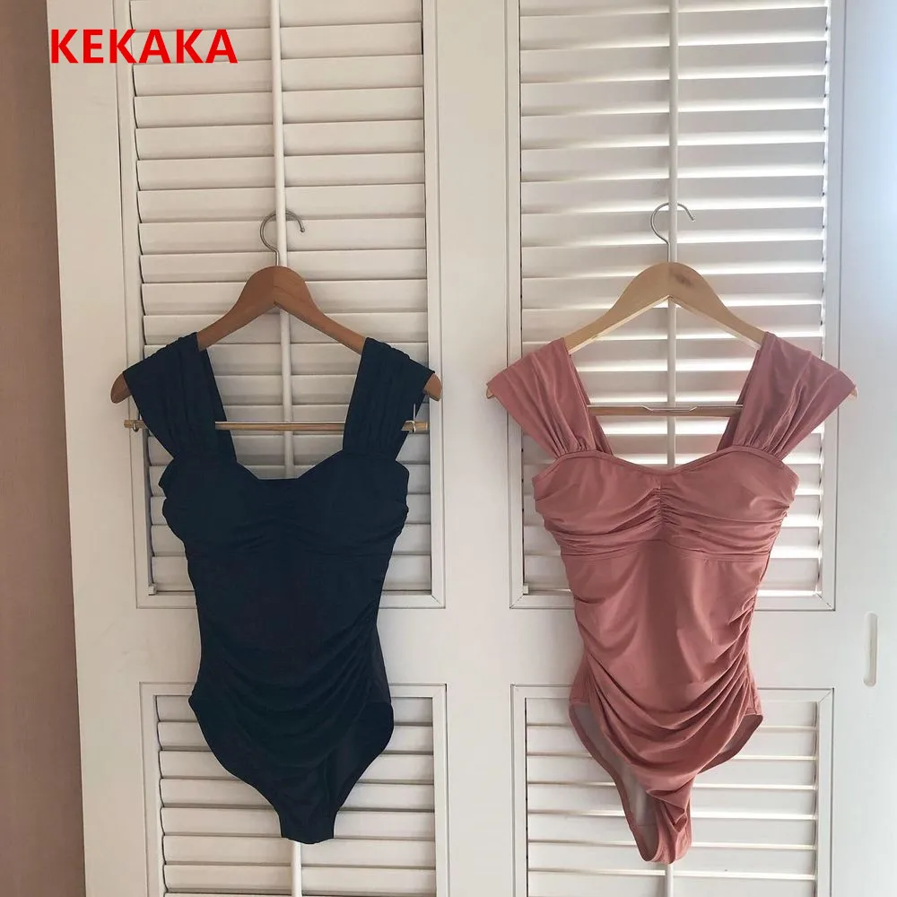 Korea Vintage Baby Pink Shirred Ruched One Piece Swimsuit 2019 Sexy Tummy Control Push Up Swimwear Women Monokini Bathing Suits
Korea Vintage Baby Pink Shirred Ruched One Piece Swimsuit 2019 Sexy Tummy Control Push Up Swimwear Women Monokini Bathing Suits
