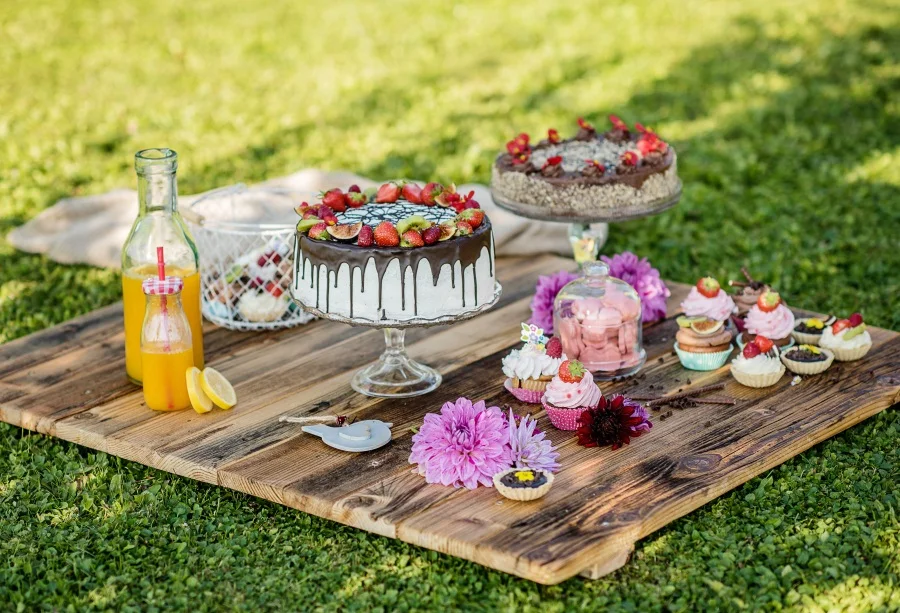 Laeacco Birthday Wooden Board Cake Dessert Outdoor Photography Backgrounds Customized Photographic Backdrops For Photo Studio
Laeacco Birthday Wooden Board Cake Dessert Outdoor Photography Backgrounds Customized Photographic Backdrops For Photo Studio