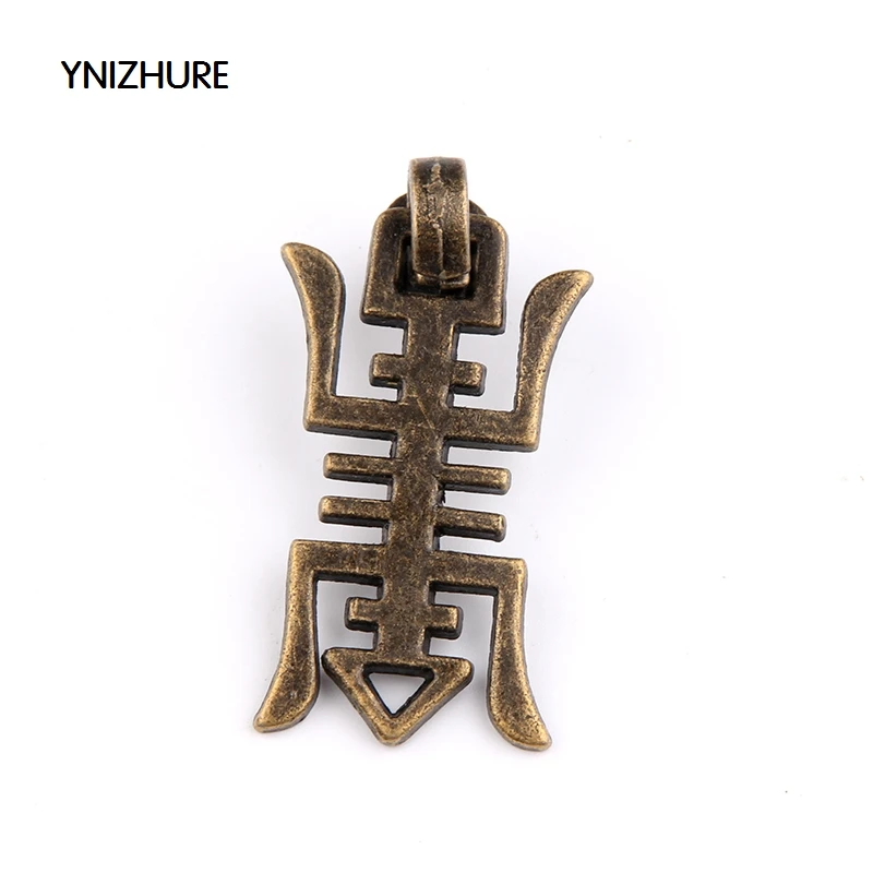 10pcs/lot Chinese Character Antique Bronze Drop Pendant Knobs Pulls Wooden Box Drawer Dresser Knobs Handles for Furniture
10pcs/lot Chinese Character Antique Bronze Drop Pendant Knobs Pulls Wooden Box Drawer Dresser Knobs Handles for Furniture