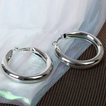 Pendientes redondos geométricos de Color oro plata Simple a la moda para mujer exquisitos pendientes de aro de cinco estrellas joyería Vintage Brincos(China)