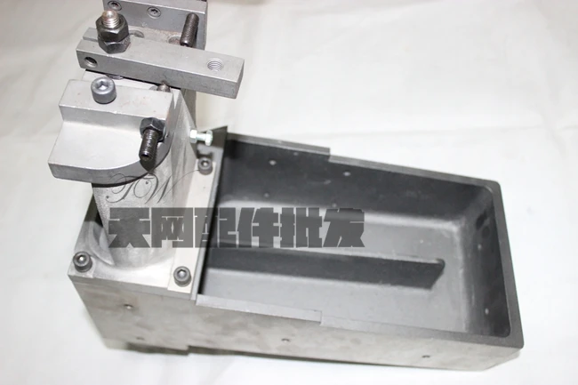 KDT rubberized enamel edge banding machine rubberized pot edge banding machine accessories woodworking accessories
KDT rubberized enamel edge banding machine rubberized pot edge banding machine accessories woodworking accessories