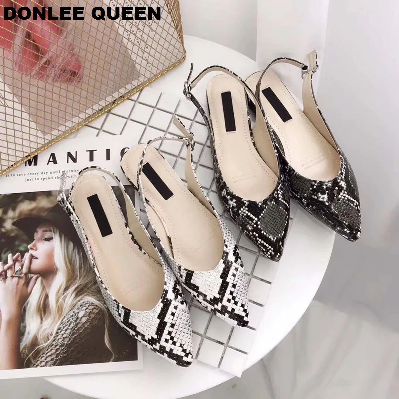 DONLEE QUEEN 2019 Summer Sandals Women Flat Shoes Pointed Toe Shallow Ankle Wrap Sandal Slip On Mule Shoes Casual Snake Sandals
DONLEE QUEEN 2019 Summer Sandals Women Flat Shoes Pointed Toe Shallow Ankle Wrap Sandal Slip On Mule Shoes Casual Snake Sandals