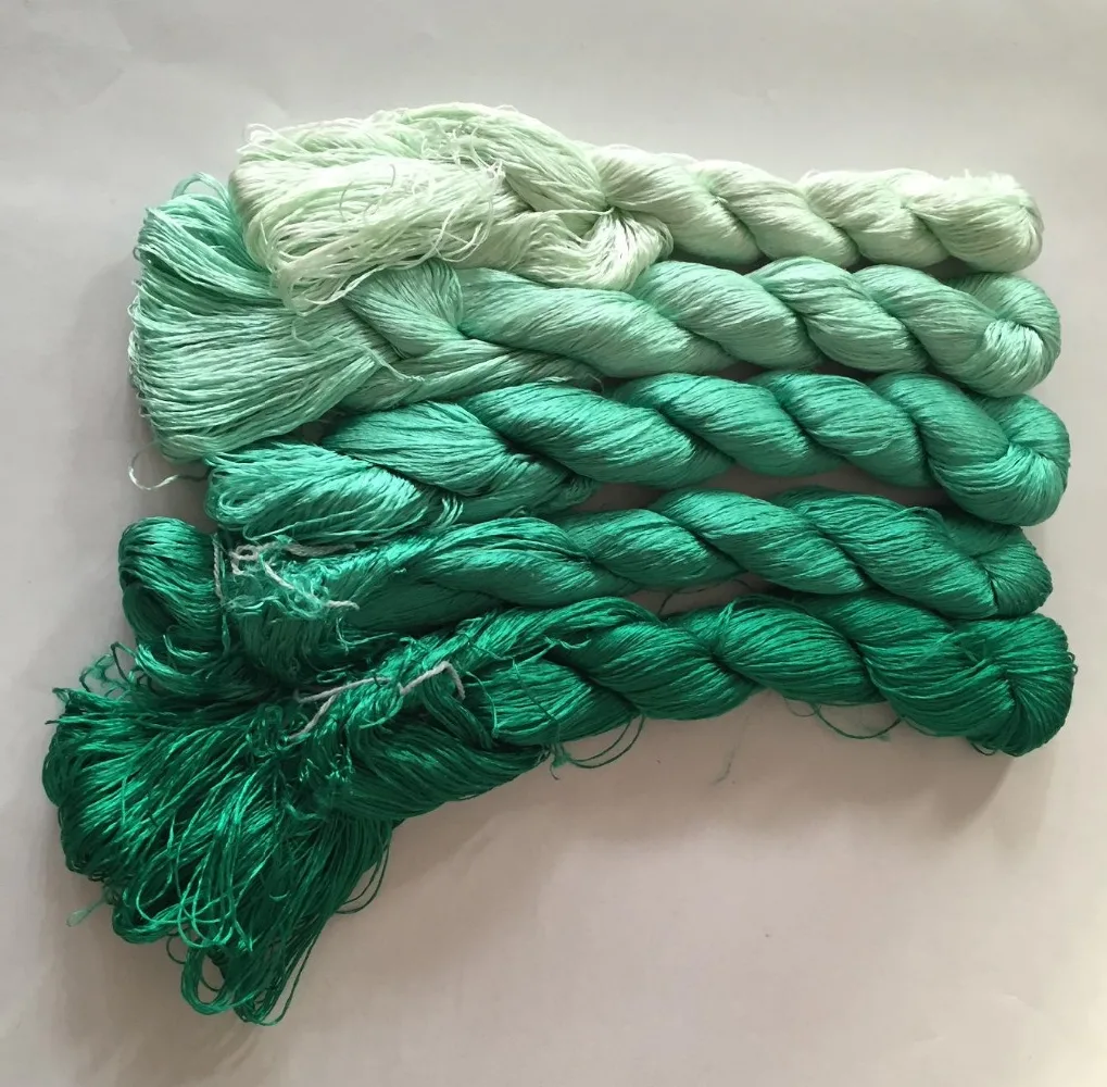 5 skeins hand-dyed Chinese natural mulberry silk embroidery thread floss 440m per skein #16
5 skeins hand-dyed Chinese natural mulberry silk embroidery thread floss 440m per skein #16