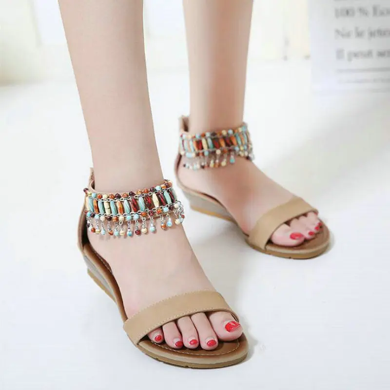 Woman Sandals 2019 Summer Bohemian Hanging bead Sandals Womens wedge Breathable wild Casual Flat Shoes Plus Size BB-29
Woman Sandals 2019 Summer Bohemian Hanging bead Sandals Womens wedge Breathable wild Casual Flat Shoes Plus Size BB-29