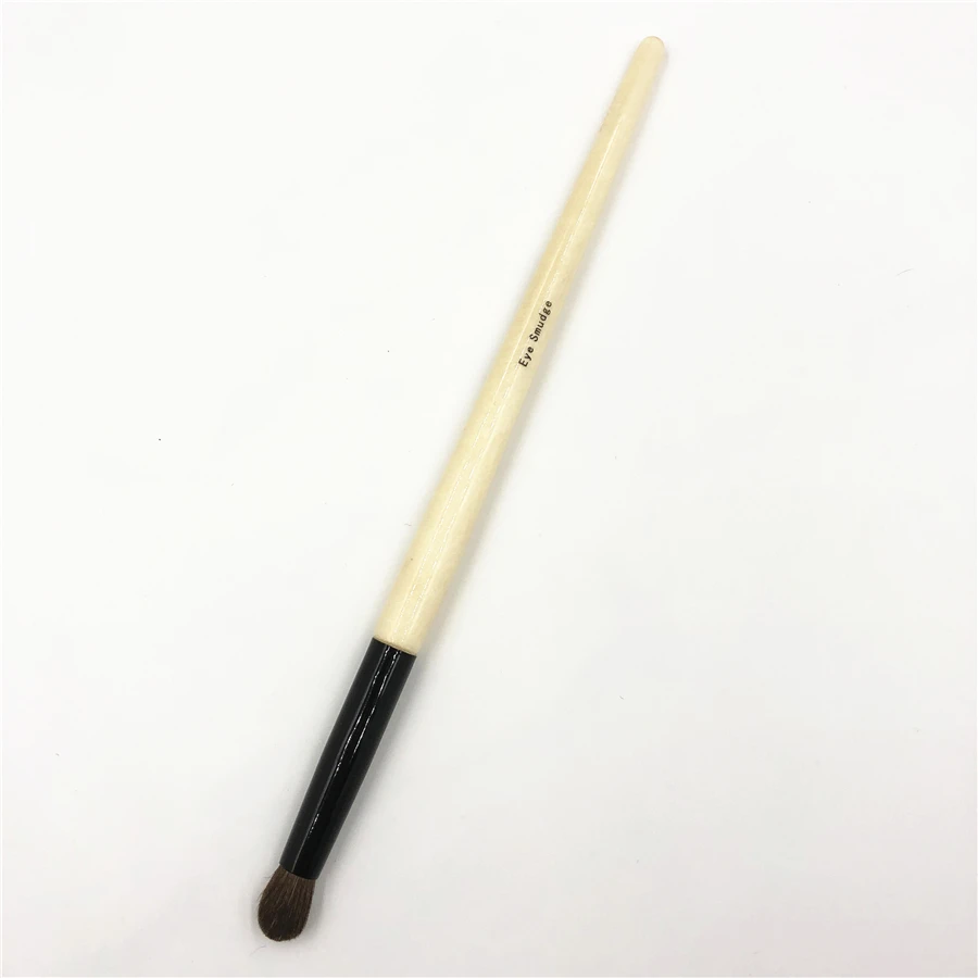 Professional BB Long Handle Natural Horse Hair Eye Smudge Brush Smokey Eyeshadow Makeup Blending Make up Brush
Professional BB Long Handle Natural Horse Hair Eye Smudge Brush Smokey Eyeshadow Makeup Blending Make up Brush