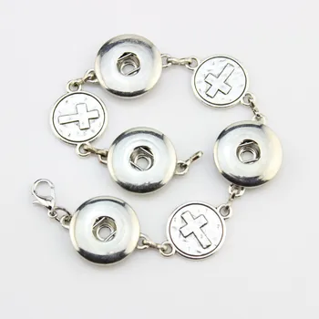 Hot Sale Snap Bracelet&Bangles With 4 18mm Snaps Holder High Quality DIY Snap Buttons Jewelry
Hot Sale Snap Bracelet&Bangles With 4 18mm Snaps Holder High Quality DIY Snap Buttons Jewelry
