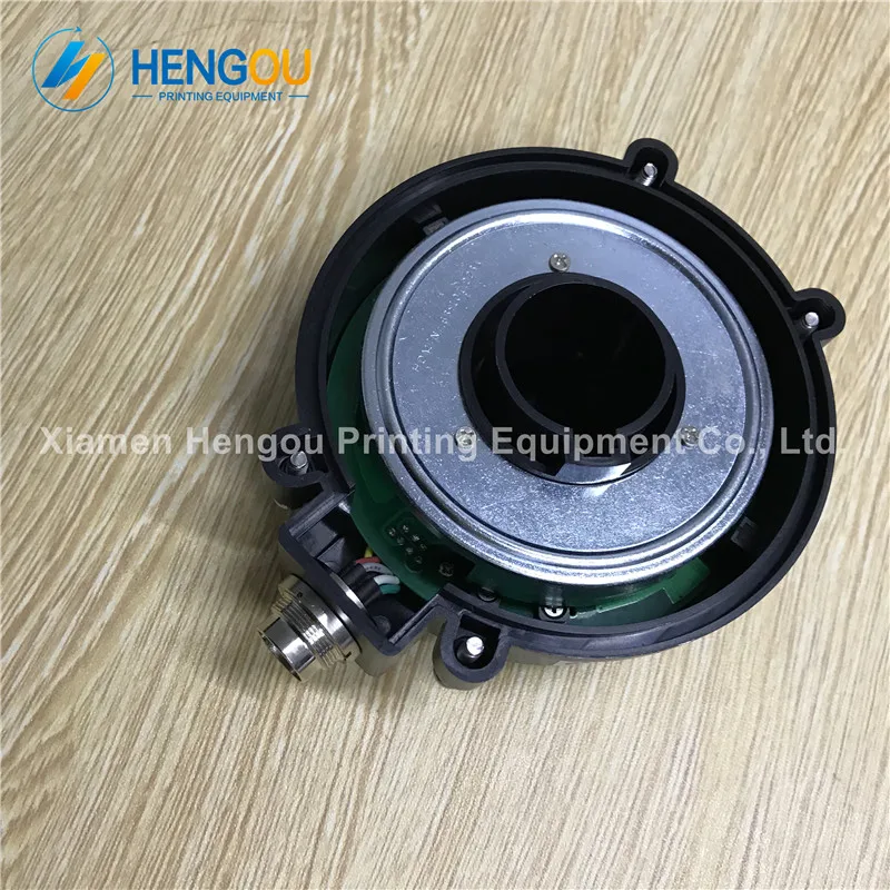 1 Piece 63.101.2211 Hengoucn original encoder Hengoucn main motor encoder 63.101.1241 63.101.2231
1 Piece 63.101.2211 Hengoucn original encoder Hengoucn main motor encoder 63.101.1241 63.101.2231
