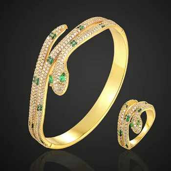 Zlxgirl copper Shape Green color snake pave setting bangle with ring jewelry sets perfect AAA cubic zircon wedding jewelry sets
Zlxgirl copper Shape Green color snake pave setting bangle with ring jewelry sets perfect AAA cubic zircon wedding jewelry sets