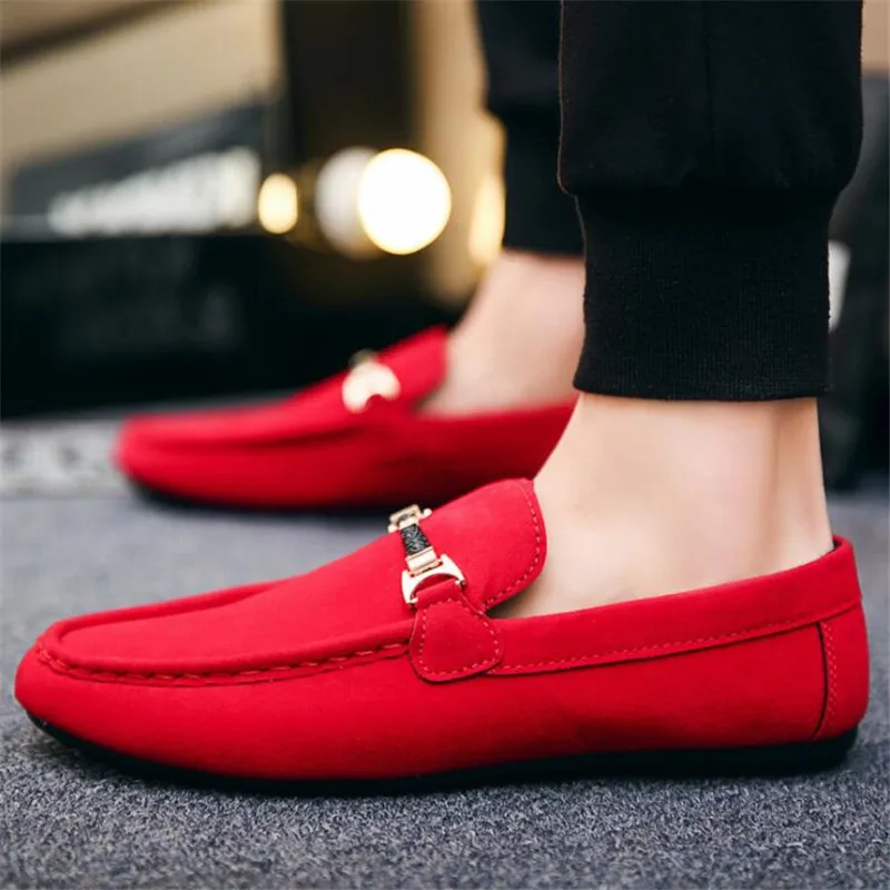 2019 New Fashion Men Flats New Soft Men Casual Shoes High Quality Men Loafers Slip on Flats Gommino Male Driving Shoes
2019 New Fashion Men Flats New Soft Men Casual Shoes High Quality Men Loafers Slip on Flats Gommino Male Driving Shoes
