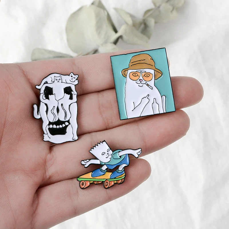 6 styles Funny Cat Pins Kitty Brooch Alien Heart Skateboard Cat Lapel Pin Animal Badge Cats Jewelry Men Women
6 styles Funny Cat Pins Kitty Brooch Alien Heart Skateboard Cat Lapel Pin Animal Badge Cats Jewelry Men Women