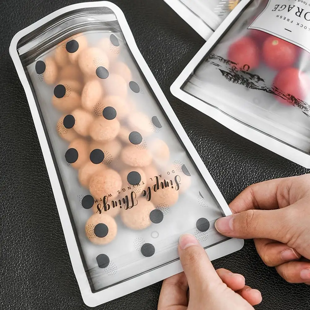 4Pcs Reusable Seal Ziplock Bag Plastic Portable Fruit Vegetable Nut Food Packing Bag Self Sealing Refrigerator Food Storage Bag
4Pcs Reusable Seal Ziplock Bag Plastic Portable Fruit Vegetable Nut Food Packing Bag Self Sealing Refrigerator Food Storage Bag