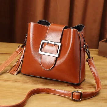 Luxury Brand Fashion Women's Genuine Leather Handbags Women Bags Designer Messenger Tassel Ladies Shoulder Crossbody Bags T28 
Luxury Brand Fashion Women's Genuine Leather Handbags Women Bags Designer Messenger Tassel Ladies Shoulder Crossbody Bags T28