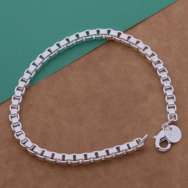 2016 Fashion Rolo Chain 4 mm Width bracelet Jewelry trendy men women silver plated bracelets
2016 Fashion Rolo Chain 4 mm Width bracelet Jewelry trendy men women silver plated bracelets