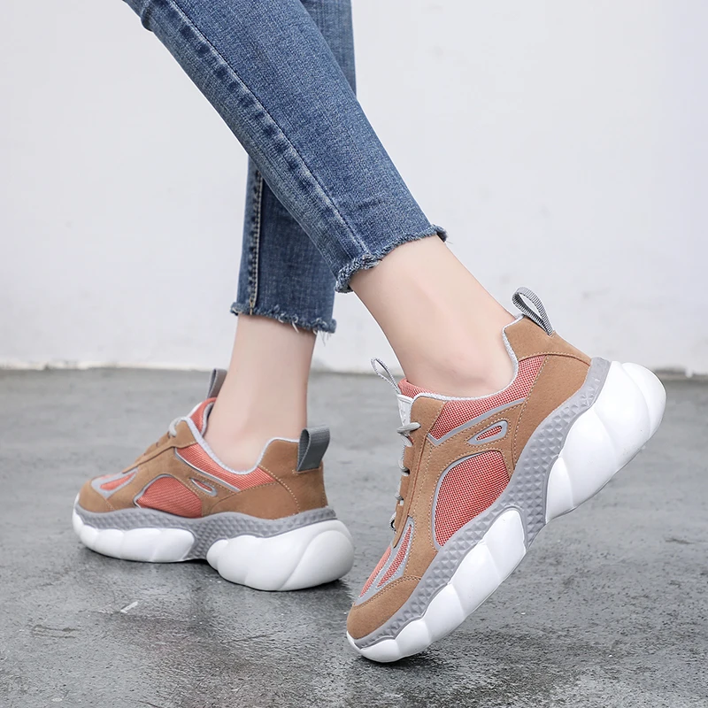 Women Sneakers 2019 Autumn Casual Shoes Chunky Trainers Ladies Trendy Comfortable mixed color dad Shoes Thick Soled Sneakers
Women Sneakers 2019 Autumn Casual Shoes Chunky Trainers Ladies Trendy Comfortable mixed color dad Shoes Thick Soled Sneakers
