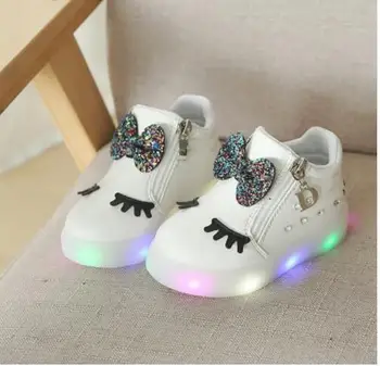 Spring Glowing Girls Sneakers Basket Led Children Lighting Shoes Boys Fashion Luminous Sneaker Flat Size 21-30
Spring Glowing Girls Sneakers Basket Led Children Lighting Shoes Boys Fashion Luminous Sneaker Flat Size 21-30