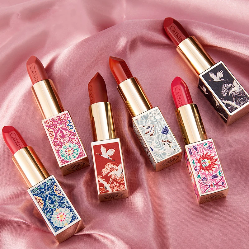 Catkin Lipstick Natural Plant Essence Moisturizing Matte Lip Stick Waterproof Long Lasting Protect Lip Makeup Chinese Style
Catkin Lipstick Natural Plant Essence Moisturizing Matte Lip Stick Waterproof Long Lasting Protect Lip Makeup Chinese Style