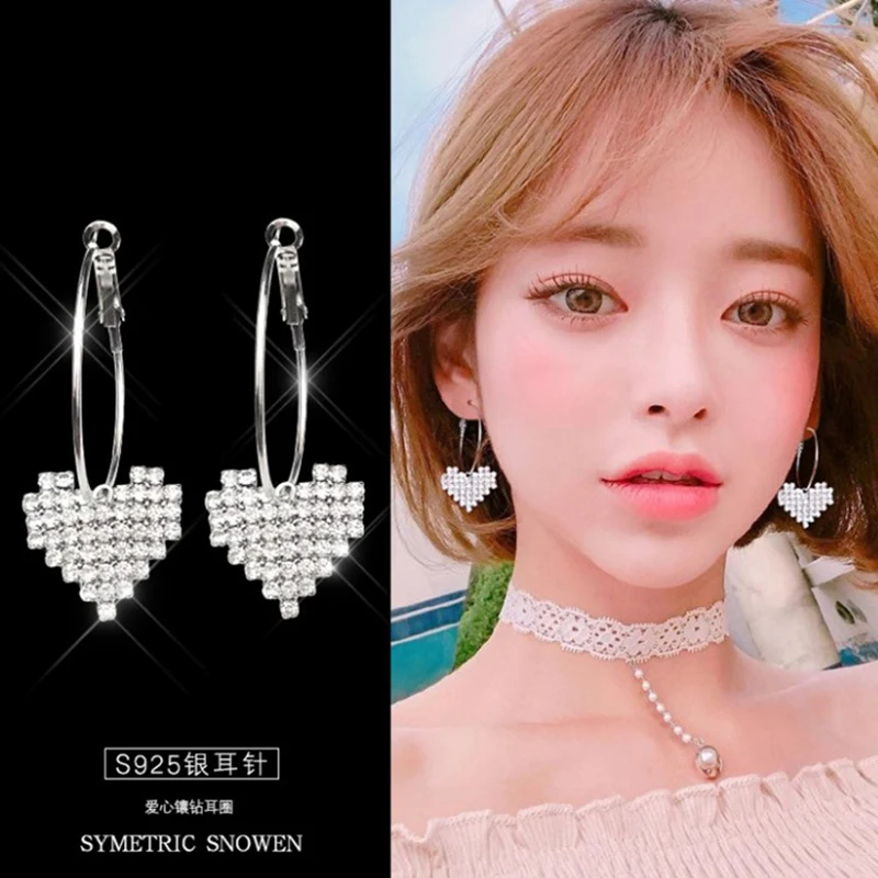 2018 New Luxury Cubic Zirconia Heart Shaped 925-Silver-Needle Hoop Earrings For Women Exquisite Jewelry For Love Gift
2018 New Luxury Cubic Zirconia Heart Shaped 925-Silver-Needle Hoop Earrings For Women Exquisite Jewelry For Love Gift