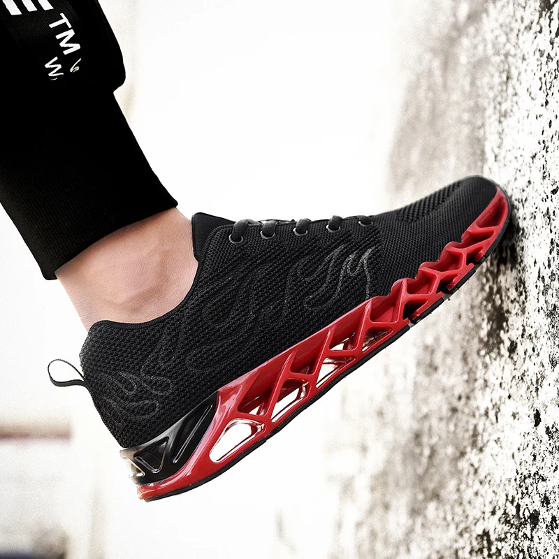 Outdoor Men Running Shoes Blade Warrior Design Women Men Sport Shoes Comfortable Lightweight Upper Couple Running Shoes
Outdoor Men Running Shoes Blade Warrior Design Women Men Sport Shoes Comfortable Lightweight Upper Couple Running Shoes