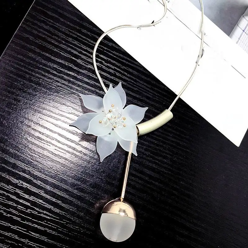 XIAO YOUNG White Pink Flower Choker Necklace Statement Fashion Jewelry Sweater Necklaces & Pendants 2017 New Arrivsal
XIAO YOUNG White Pink Flower Choker Necklace Statement Fashion Jewelry Sweater Necklaces & Pendants 2017 New Arrivsal