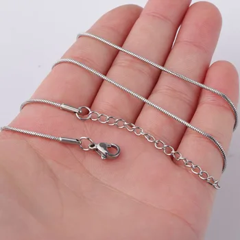 New Fashion 10pcs/lot 1.2mm Chains Necklaces Mens Womens Silver Snake Chain Jewelry Snake Chain Necklace
New Fashion 10pcs/lot 1.2mm Chains Necklaces Mens Womens Silver Snake Chain Jewelry Snake Chain Necklace