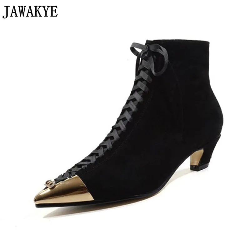 2018 kid suede Ankle Boots for women gold metal decortion Pointed Toe lace up kitten heel sexy matin boots botas feminina
2018 kid suede Ankle Boots for women gold metal decortion Pointed Toe lace up kitten heel sexy matin boots botas feminina