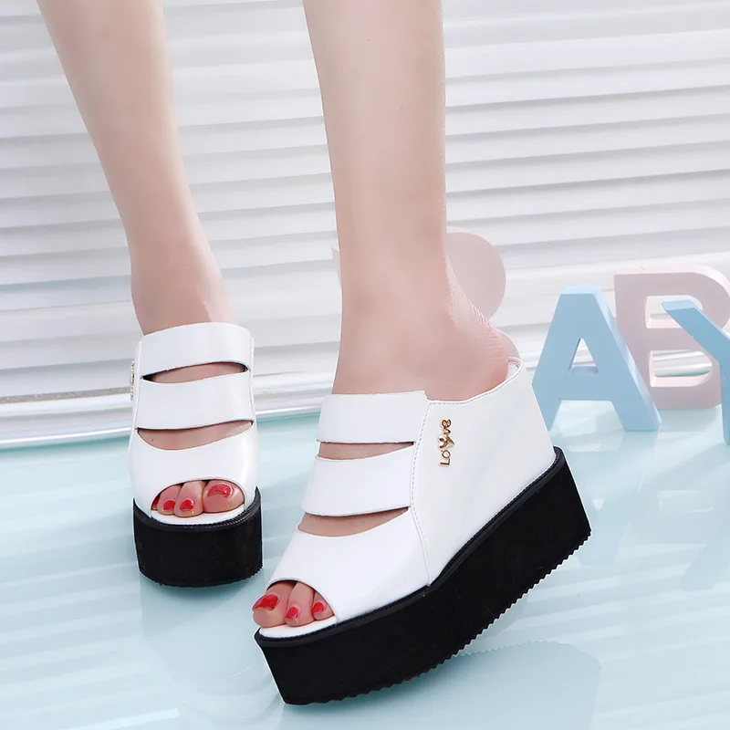 Summer Women Fashion Slippers Muffins Bottom Thick Fish Mouth Platform Sandals Wedge Shoes Woman Outdoor High Heels Slippers
Summer Women Fashion Slippers Muffins Bottom Thick Fish Mouth Platform Sandals Wedge Shoes Woman Outdoor High Heels Slippers