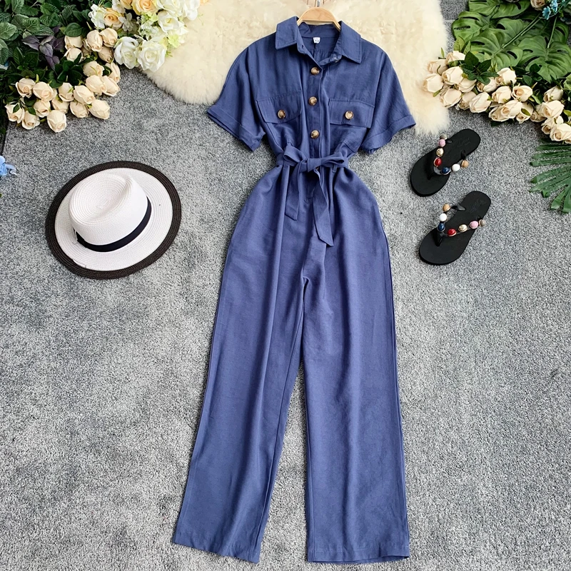MUMUZI Women Jumpsuit female 2019 new fashion single-breasted collar rompers short-sleeved pocket drape tooling wide-leg pants
MUMUZI Women Jumpsuit female 2019 new fashion single-breasted collar rompers short-sleeved pocket drape tooling wide-leg pants