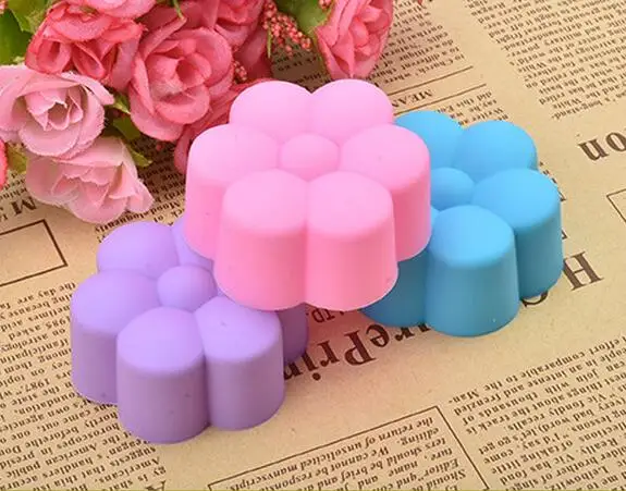 Mini 5cm Silicone Cupcake liner Flower Soft Cake Chocolate Cake Muffin Liners Baking Cup Mold jk25
Mini 5cm Silicone Cupcake liner Flower Soft Cake Chocolate Cake Muffin Liners Baking Cup Mold jk25