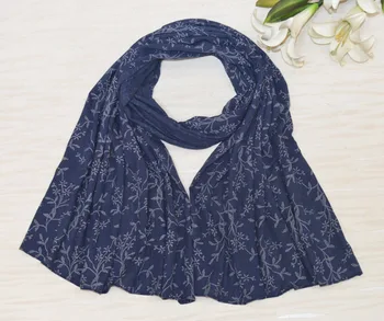 Winter lady scarves,viscose Floral hijab,Plain cotton scarf,Muslim hijab,Stereo embroidery Women shawls,korean scarf,women stole
Winter lady scarves,viscose Floral hijab,Plain cotton scarf,Muslim hijab,Stereo embroidery Women shawls,korean scarf,women stole