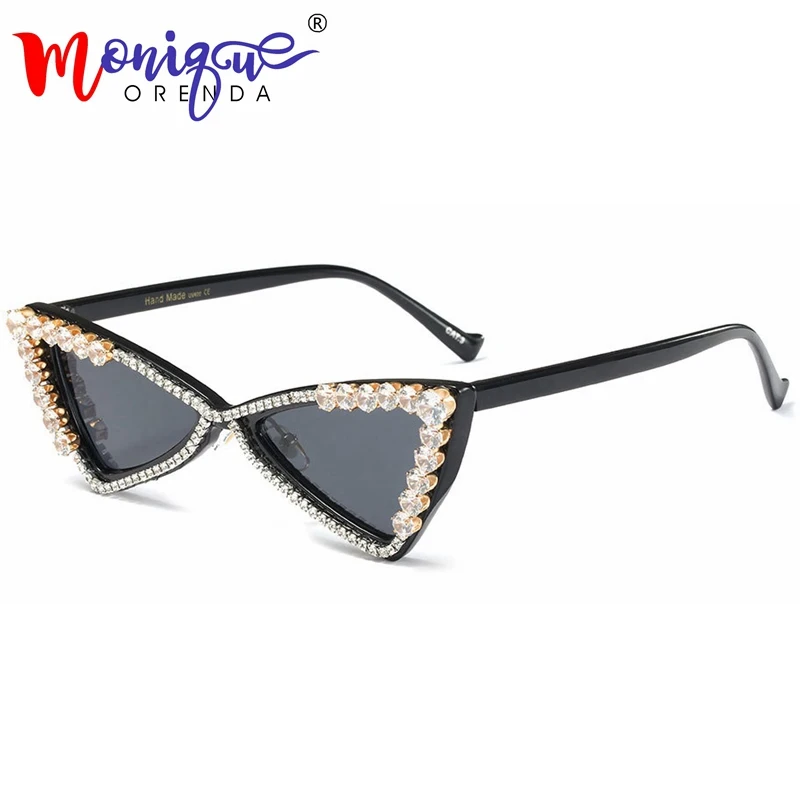 2018 Vintage Small Cat Eye Sunglasses Women Brand Designer Triangle Bling Rhinestone Luxury Ladies Fashion Shades Oculos
2018 Vintage Small Cat Eye Sunglasses Women Brand Designer Triangle Bling Rhinestone Luxury Ladies Fashion Shades Oculos