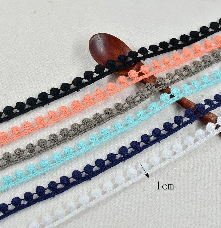 Free shipping 10 Meters Cotton Colorful Lace Trim Water Soluble Embroidery Cotton Lace DIY Lace Fabric Clothing Accessories 1CM
Free shipping 10 Meters Cotton Colorful Lace Trim Water Soluble Embroidery Cotton Lace DIY Lace Fabric Clothing Accessories 1CM