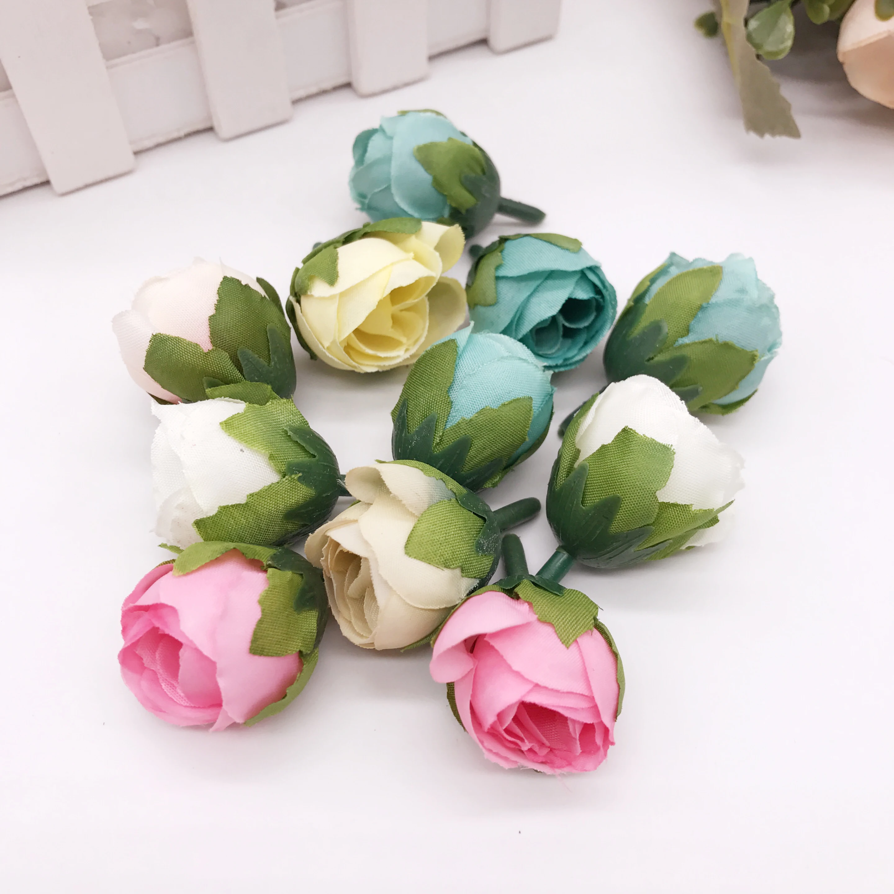 20pcs 2cm Artificial Rose Bud Small Silk Flower Tea Bud Head For Wedding Home Party Decoration DIY Wreath Scrapbooking Crafts
20pcs 2cm Artificial Rose Bud Small Silk Flower Tea Bud Head For Wedding Home Party Decoration DIY Wreath Scrapbooking Crafts