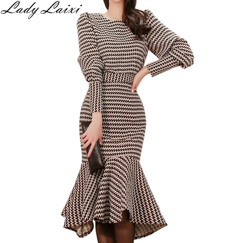 New fashion temperament comfortable warm plaid suit and slim Mermaid skirt work style high quality outdoor trend skirt suits
New fashion temperament comfortable warm plaid suit and slim Mermaid skirt work style high quality outdoor trend skirt suits