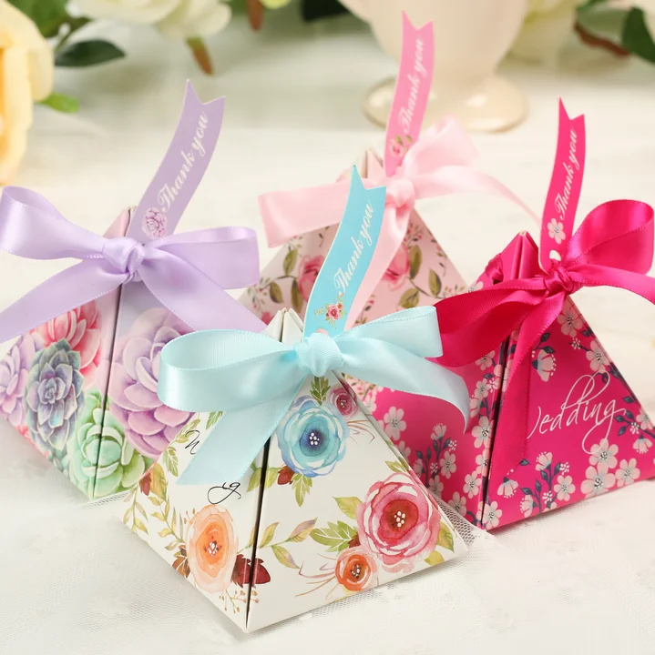 

50pcs Triangular Pyramid Floral Wedding Favors Candy Boxes Party Chocolate Gifts Box With Ribbons & Tags, Pink Blue Purple Rose