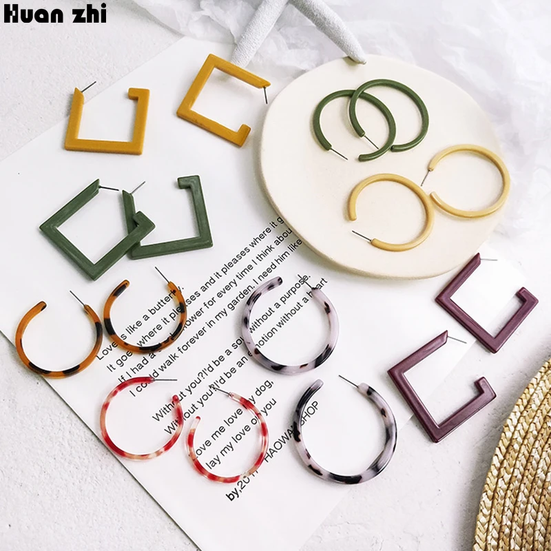HUANZHI 2019 New Acetate Acrylic Big Circle Punk Hoop Earrings Large Round Loop C Shape Large Hoop Earring For Women Jewelry
HUANZHI 2019 New Acetate Acrylic Big Circle Punk Hoop Earrings Large Round Loop C Shape Large Hoop Earring For Women Jewelry