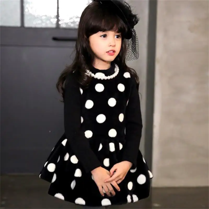 new 2015 autumn winter cute Velvet patchwork polka dot girls tutu dress pearl Necklace children princess dress suit 2~7 age baby
new 2015 autumn winter cute Velvet patchwork polka dot girls tutu dress pearl Necklace children princess dress suit 2~7 age baby