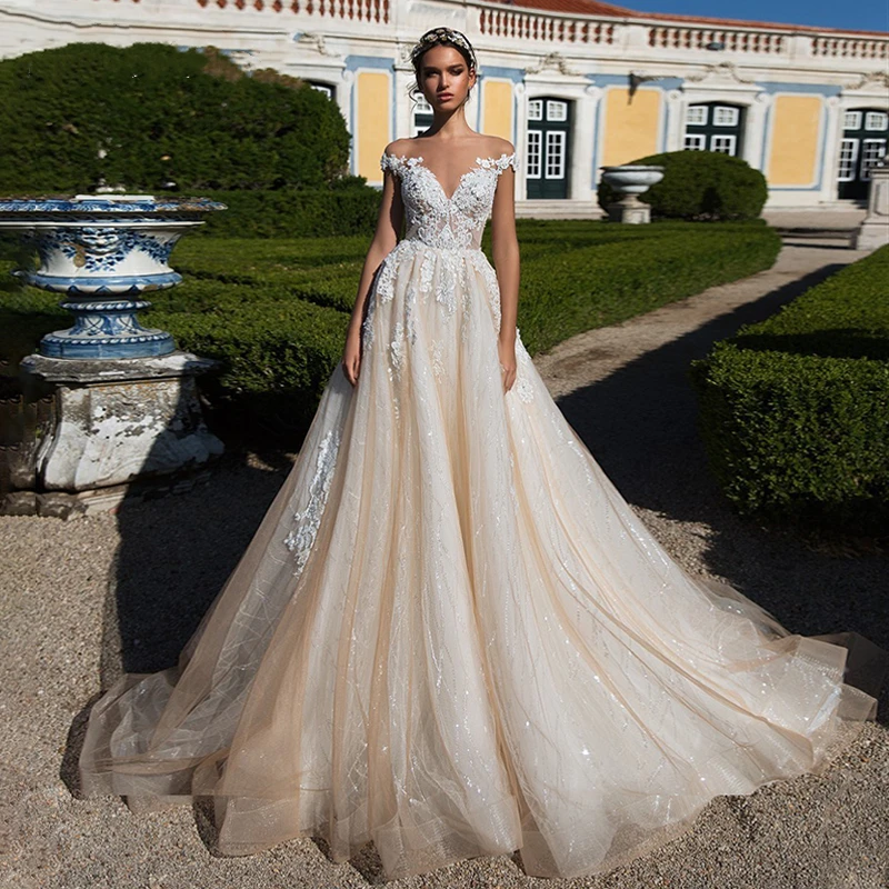 Sexy Cap Sleeve Lace Tulle Wedding Dresses 2019 Luxury Bride Dresses Princess Palace Dream Wedding Gowns robes de soirйe
Sexy Cap Sleeve Lace Tulle Wedding Dresses 2019 Luxury Bride Dresses Princess Palace Dream Wedding Gowns robes de soirйe