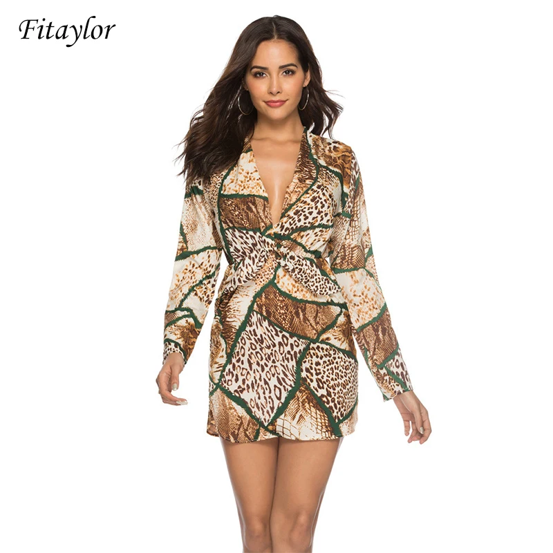 Fitaylor Spring New Serpentine Printing Mini Dress Sexy Overlapping Deep V Chiffon Club Dresses Women
Fitaylor Spring New Serpentine Printing Mini Dress Sexy Overlapping Deep V Chiffon Club Dresses Women