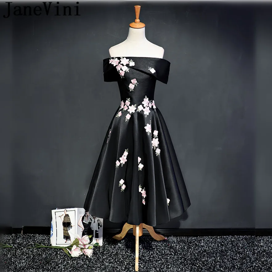 JaneVini Black Tea-Length Bridemaid Dresses Long Robes Dubai Wedding Dress Party Women Flowers Lace-Up Back Boat Neck Prom Gowns
JaneVini Black Tea-Length Bridemaid Dresses Long Robes Dubai Wedding Dress Party Women Flowers Lace-Up Back Boat Neck Prom Gowns