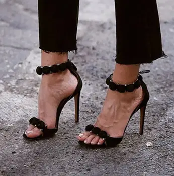 Women Stylish Kardashian Gladiator Sandals 2018 Velvet Ball Embellished Decorations High Heels Summer Sandalials Woman Shoes
Women Stylish Kardashian Gladiator Sandals 2018 Velvet Ball Embellished Decorations High Heels Summer Sandalials Woman Shoes
