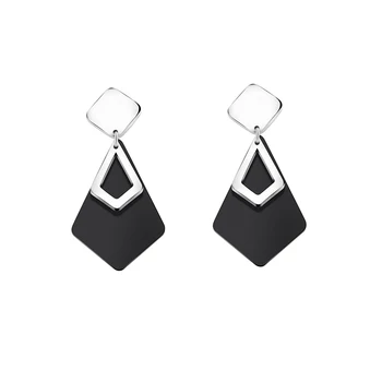 GORGEOUS TALE High Sales Women Jewelry Modern Design Black Acrylic Charms Matching with Cold Metal Appealing Female Drop Earring
GORGEOUS TALE High Sales Women Jewelry Modern Design Black Acrylic Charms Matching with Cold Metal Appealing Female Drop Earring