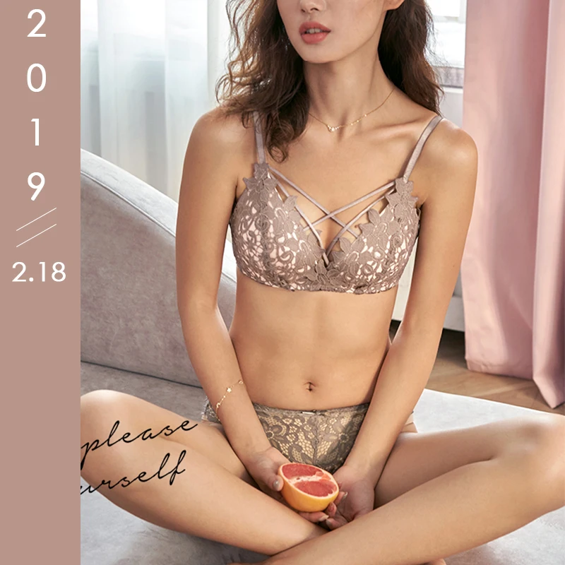Women Sexy Lingerie Bra Set Push Up Brassiere Lace Embroidery Thin Triangle Bralette Underwear Set Bra And Panties Pack-2 Sets
Women Sexy Lingerie Bra Set Push Up Brassiere Lace Embroidery Thin Triangle Bralette Underwear Set Bra And Panties Pack-2 Sets