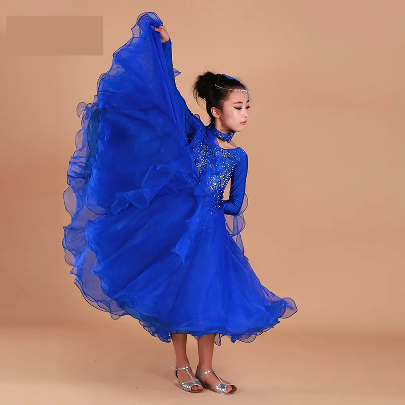 Luxury Rhinestone Girls Embroidery Pendulum Standard Ballroom Dance Dress Children Tango Flamenco Waltz Dance Competition Dress
Luxury Rhinestone Girls Embroidery Pendulum Standard Ballroom Dance Dress Children Tango Flamenco Waltz Dance Competition Dress