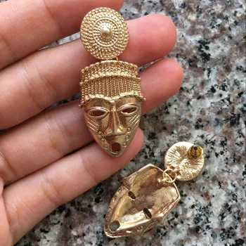 Trendy Fashion Mask Earrings for Women New Punk Cool Vintage Gold Color Ethnic Face Earrings Indian Jewelry brincos
Trendy Fashion Mask Earrings for Women New Punk Cool Vintage Gold Color Ethnic Face Earrings Indian Jewelry brincos