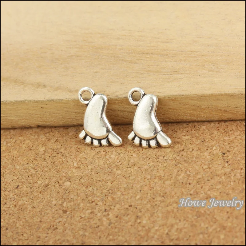 wholesale 40 pcs ancient silver footprints Pendant alloy DIY Fashion charm Bracelet Necklace Jewelry accessories 20080
wholesale 40 pcs ancient silver footprints Pendant alloy DIY Fashion charm Bracelet Necklace Jewelry accessories 20080