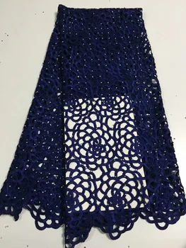 Latest African Lace Fabric 2019 High Quality Royal Blue French lace Water soluble lace For Party Dresses 5 yards per piece
Latest African Lace Fabric 2019 High Quality Royal Blue French lace Water soluble lace For Party Dresses 5 yards per piece